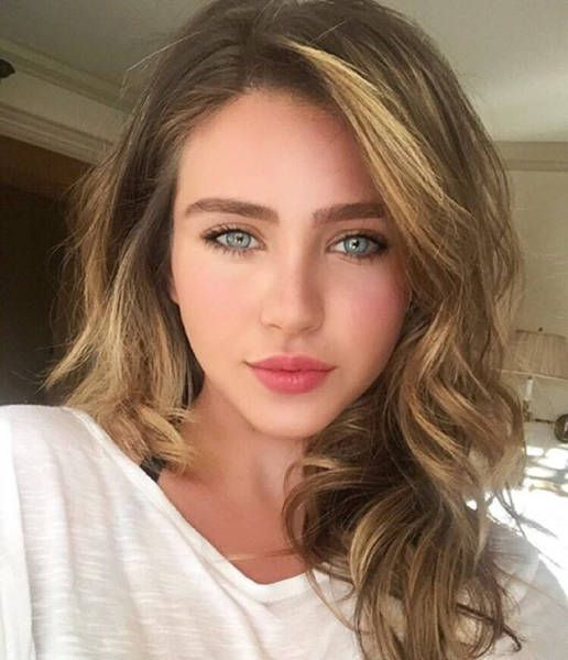 5583e1b992b3f7901284859c174c34e9 Кадры делового Мира