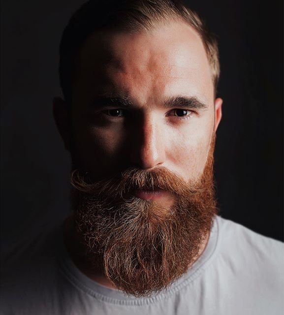 9c3ed2641458ce19182cf461b5bad158 Кадры делового Мира