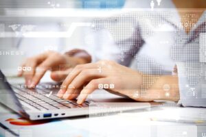 IMG 7543 300x200 - Как стать digital маркетологом с нуля:  лучшие онлайн курсы 2025 года