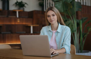 IMG 7659 300x196 - Як стати веб-дизайнером з нуля? Найкращі курси та інструменти для старту