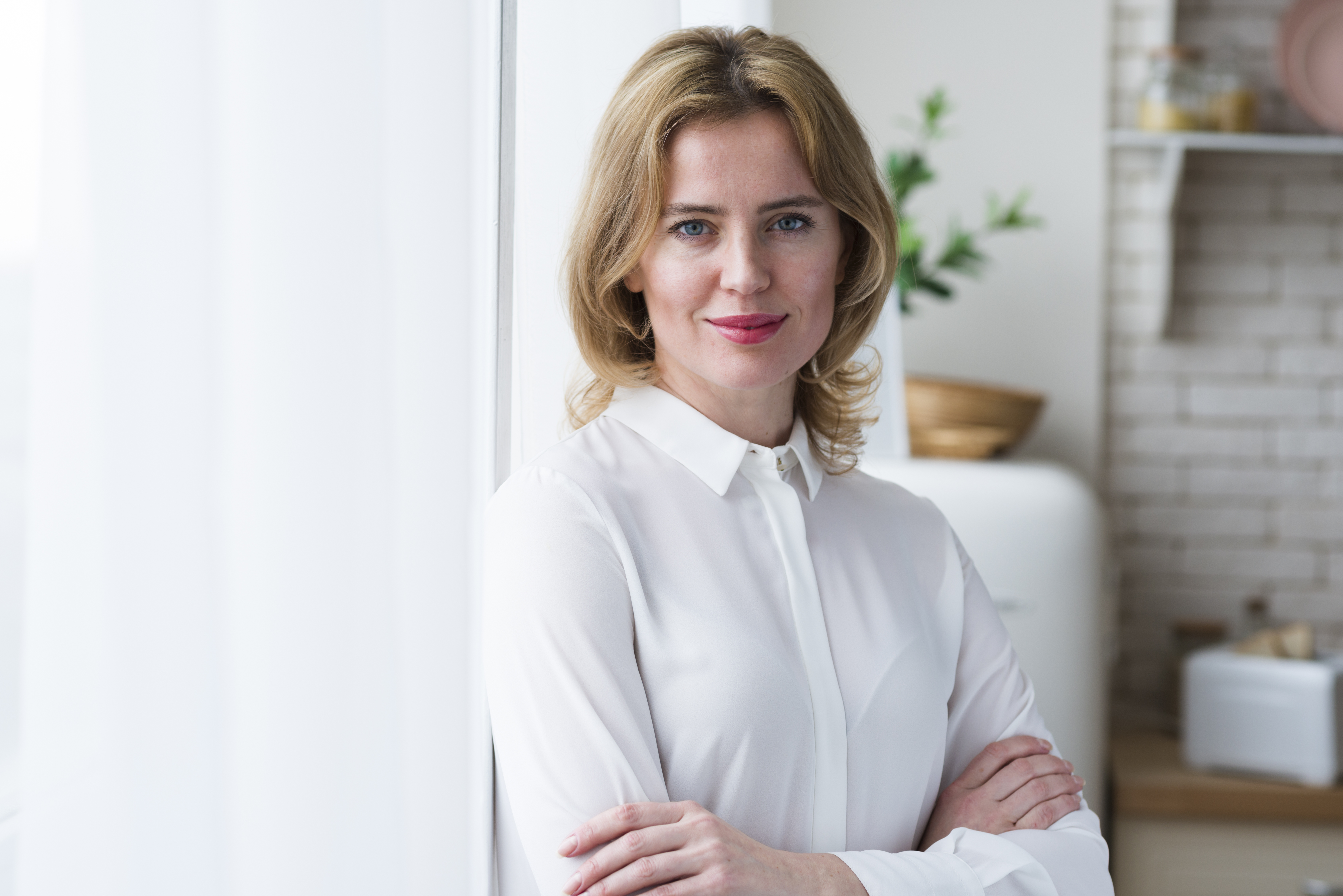 Любов, викладач курсів: Логістика, Управління ланцюгами поставок, Транспортна логістика, Складська логістика, Закупівельна логістика, Менеджмент, Міжнародний менеджмент, Маркетинг, Управління конкурентоспроможністю підприємств, Державне управління, Бізнес-планування, Управління підприємством — Кадри ділового світу