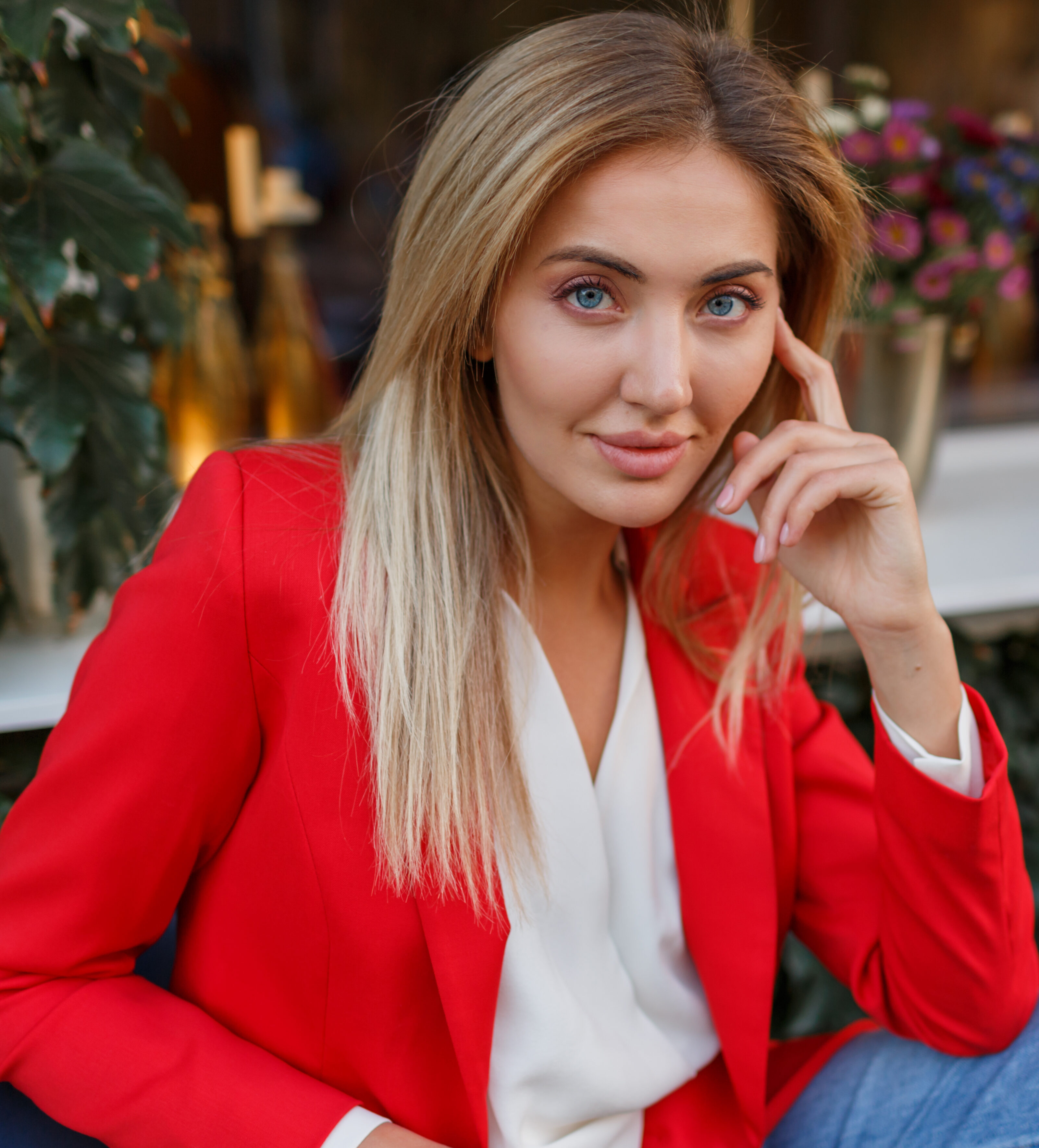 Анна, преподаватель курсов: Французский язык, Разговорный французский, Французский с нуля, Подготовка к DELF, Подготовка к поступлению во французские университеты, Подготовка к собеседованию в посольстве, Устный и письменный перевод - Кадры делового мира