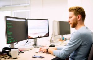 profi1 300x193 - Топ 15 онлайн – профессий, которые будут актуальны ближайшие 10 лет