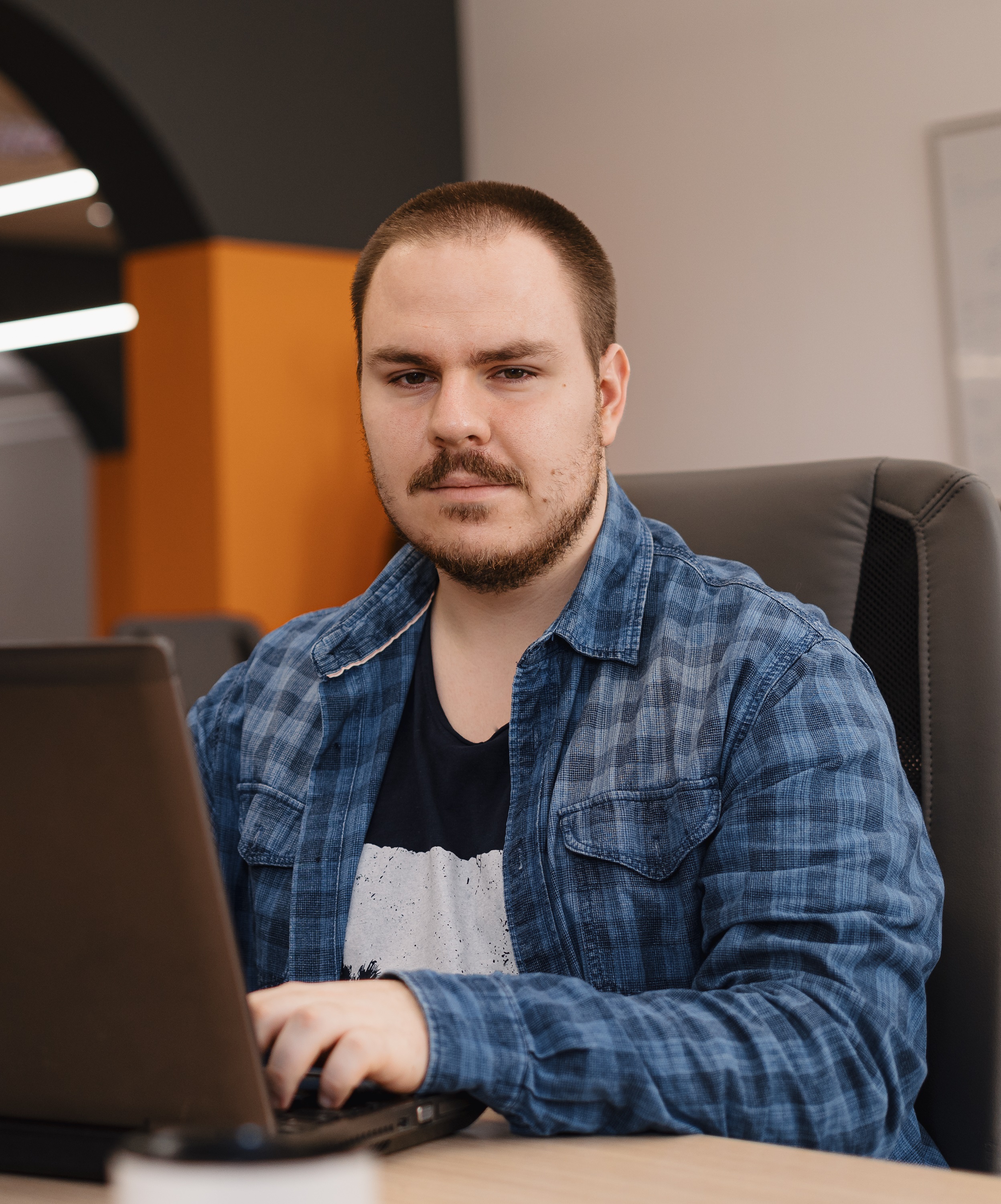 программист С++ программист С++