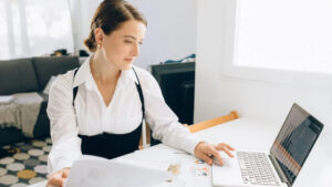 tild3439 3765 4436 a365 363034643934      2022 11 29t07421 300x169 - Топ 15 онлайн – профессий, которые будут актуальны ближайшие 10 лет